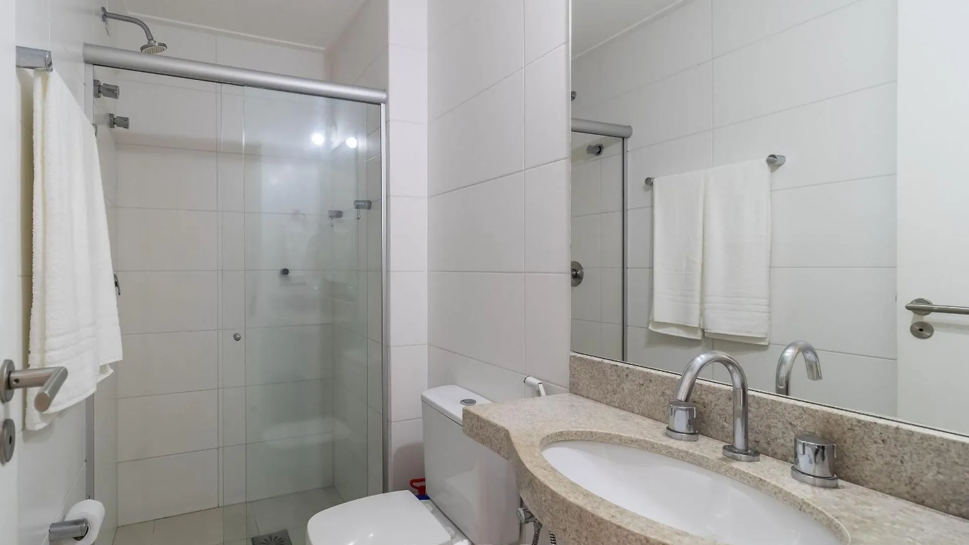 Apto Com Churrasqueira Privativa E Piscina Pea1301 Florianopolis Brazil