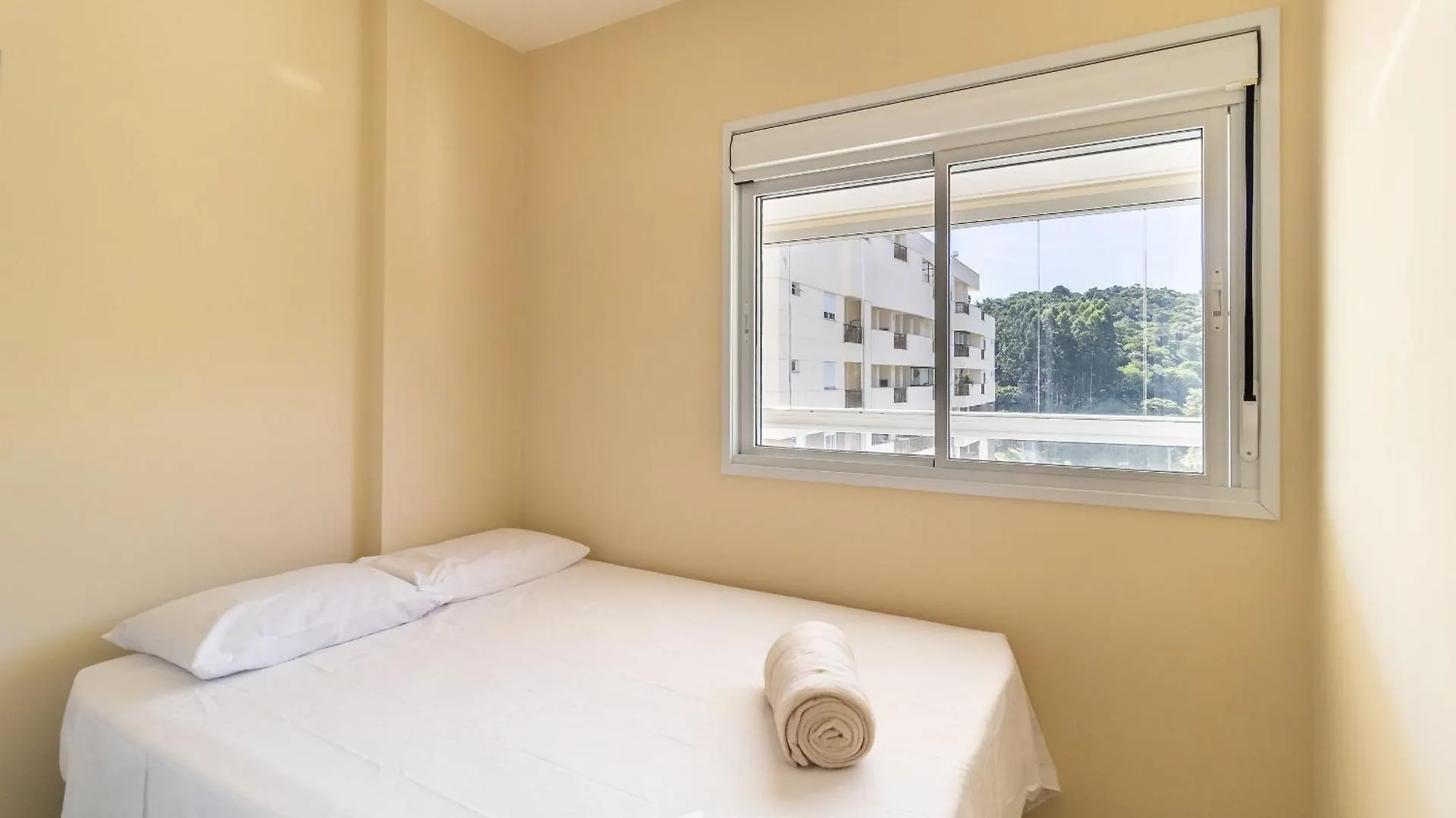 Apto Com Churrasqueira Privativa E Piscina Pea1301 Florianopolis Apartment