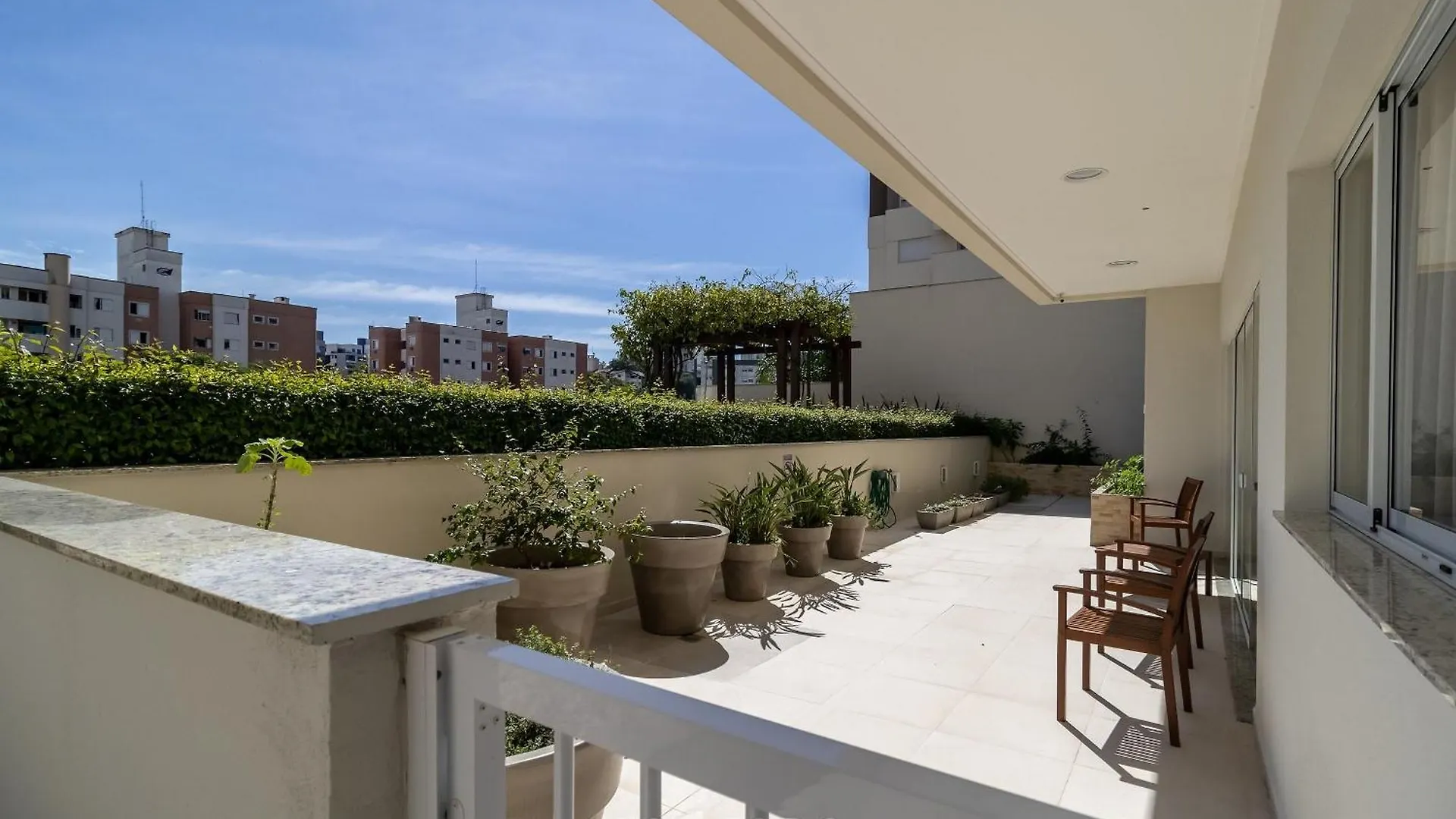 Apto Com Churrasqueira Privativa E Piscina Pea1301 Florianopolis 0*,  Brazil