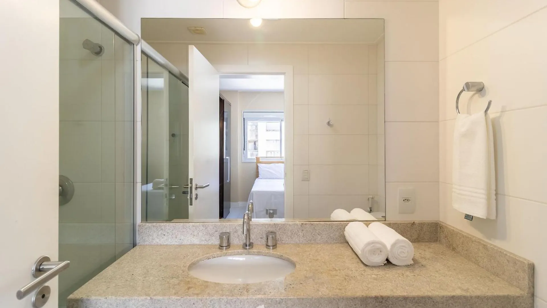 Apto Com Churrasqueira Privativa E Piscina Pea1301 Florianopolis Apartment