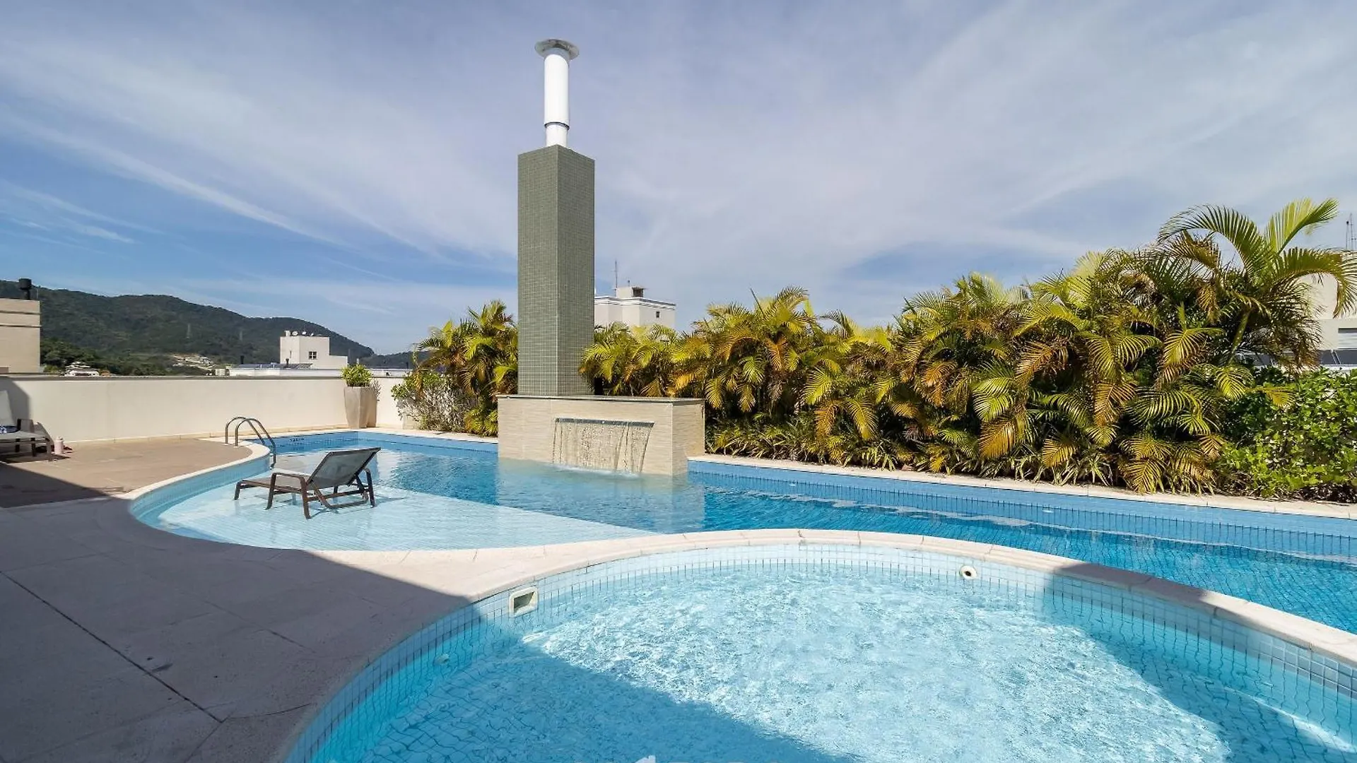 Apto Com Churrasqueira Privativa E Piscina Pea1301 Florianopolis 0*,